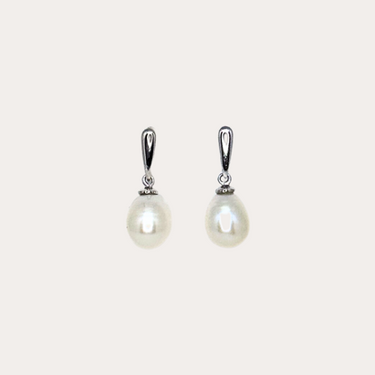 Drop Pearl Earring