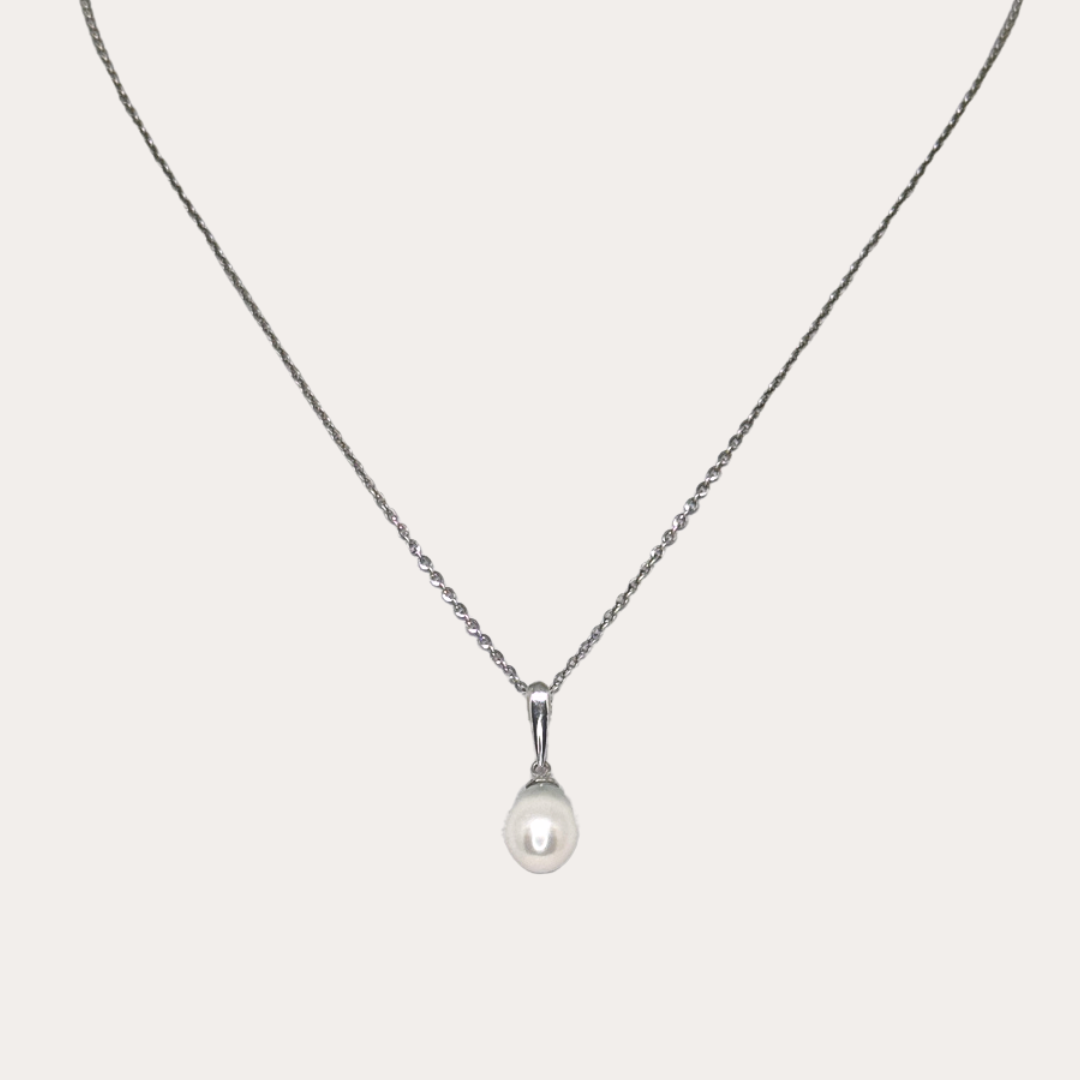 Single Pearl Pendant